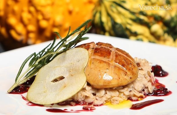 Kačacia pečeň foie gras s oatmeal