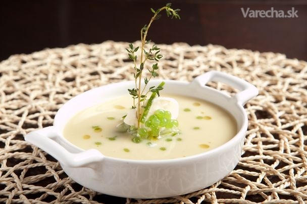 Vichyssoise - francúzska studená zemiaková polievka