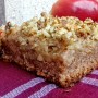 Šťavnatý jablkový koláč s drvenými orechmi (fotorecept)