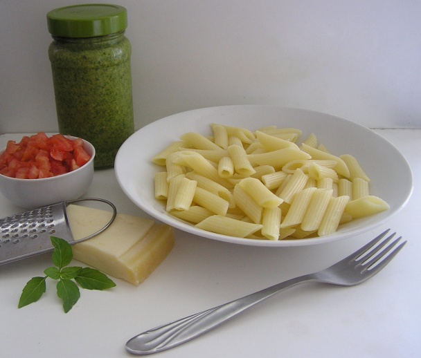 Penne s bazalkovým pestom (fotorecept) - obrázok 1