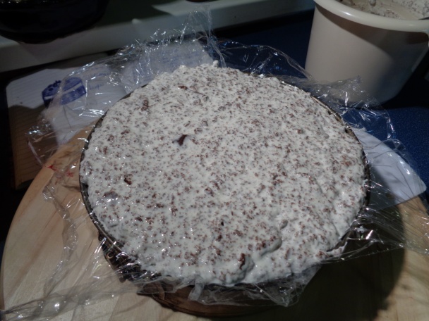 Torta čokoládová s tvarohom a višňami (fotorecept) - obrázok 7