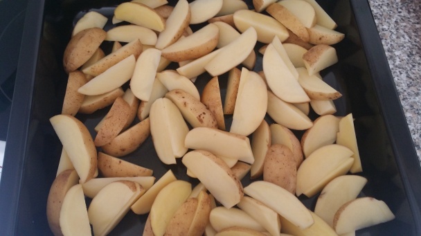 Kurča pečené na kile soli so zemiakmi (fotorecept) - obrázok 3