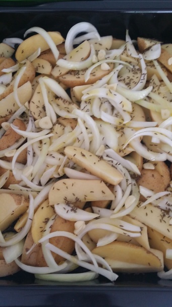 Kurča pečené na kile soli so zemiakmi (fotorecept) - obrázok 4