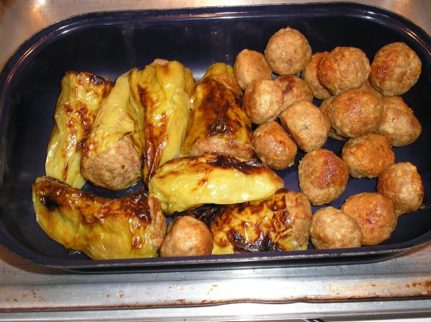 Pečená plnená paprika v paradajkovej omáčke (fotorecept) - obrázok 3