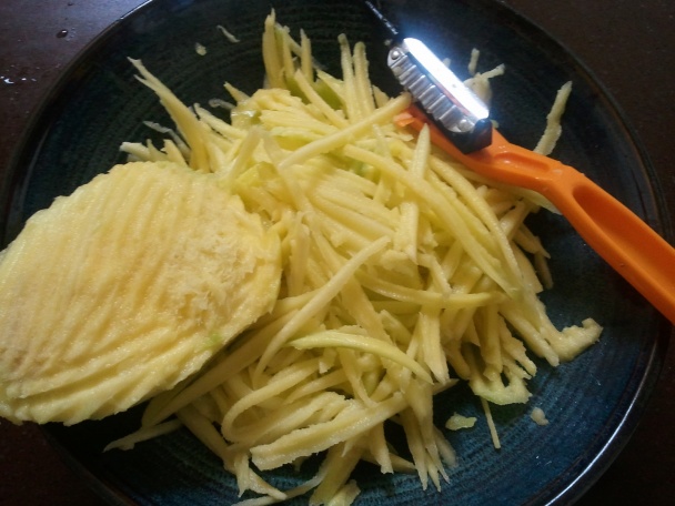 Vietnamsky mangovy salat - Goi Xoai - obrázok 1