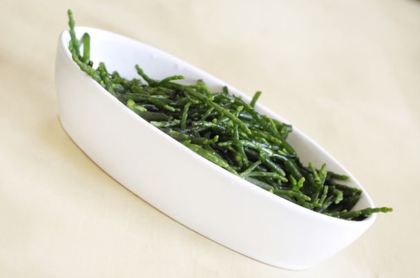 Sea Bass ( Morský Vlk ) so Samphire a hráškovou kašou - obrázok 1
