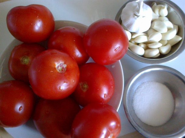 Cesnakovoparadajková zmes bez konzervovania (fotorecept) - obrázok 1