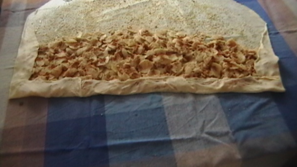 Pravá, ťahaná makovo-višňová a jablková štrúdľa (fotorecept) - obrázok 6