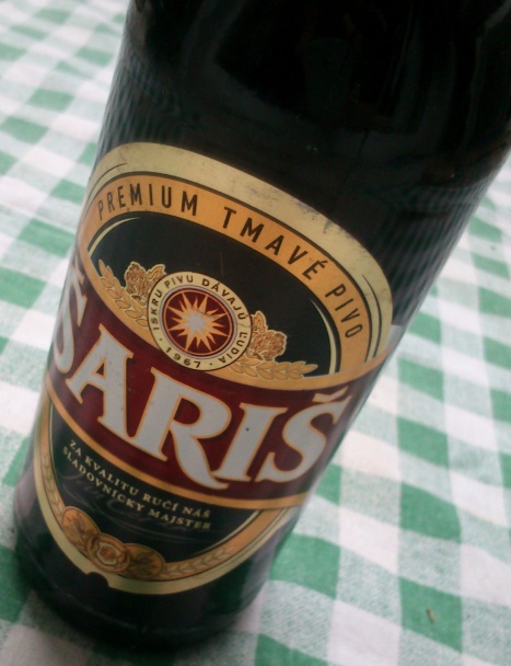 Krkovička pečená v čiernom pive, prekladaná kyslou kapustou a zemiakmi (fotorecept) - obrázok 4