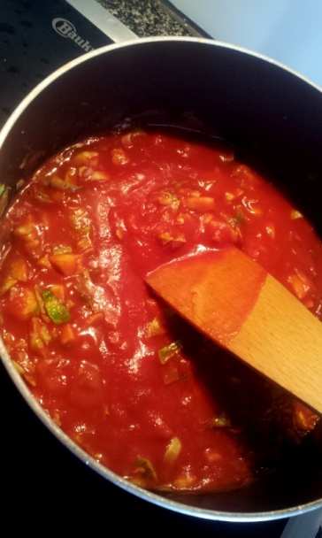 Gnocchi s duseným ružičkovým kelom v paradajkovej omáčke (fotorecept) - obrázok 8
