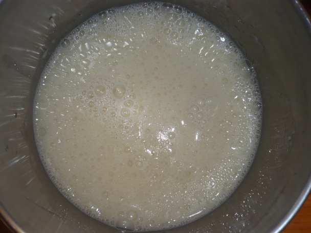 Muffiny s čučoriedkami, černicami  a kandizovaným zázvorom (fotorecept) - obrázok 2