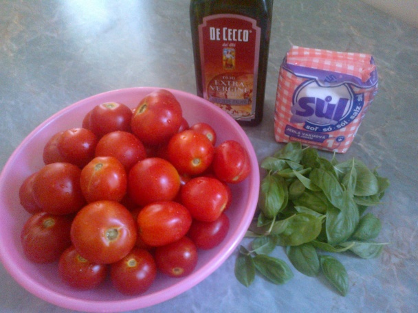 Paradajky s bazalkou - polotovar na cestoviny - domáca - Polpa di pomodoro (fotorecept) - obrázok 1