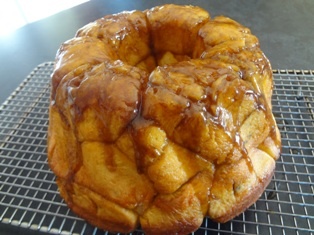Bábovka so škoricovým sirupom - Monkey bread (fotorecept) - obrázok 11