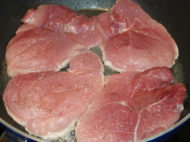 Bravčové mäso so syrom a smotanou (fotorecept) - obrázok 1