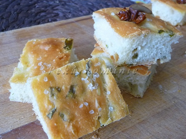 Focaccia s medvědím česnekem - obrázok 4