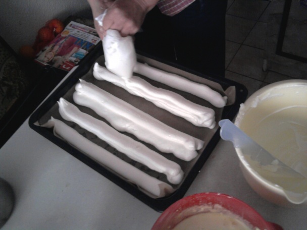 Fantastický kardinálov koláč s čučoriedkami (fotorecept) - obrázok 5