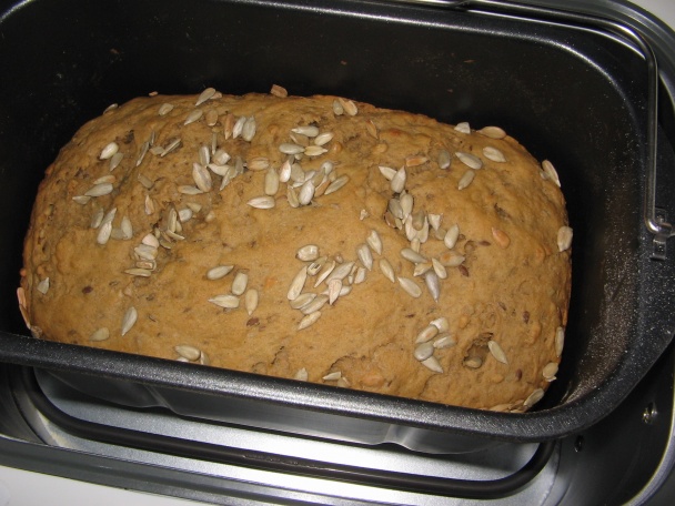 Môj prvý slnečnicový chlebík v domácej pekárničke (fotorecept) - obrázok 15
