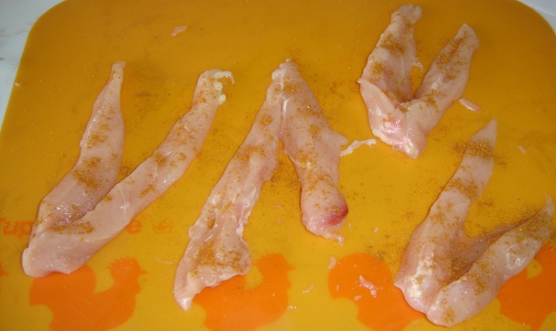 Kuracie špízy, špenátová omáčka, srdiečkové pirohy (fotorecept) - obrázok 1