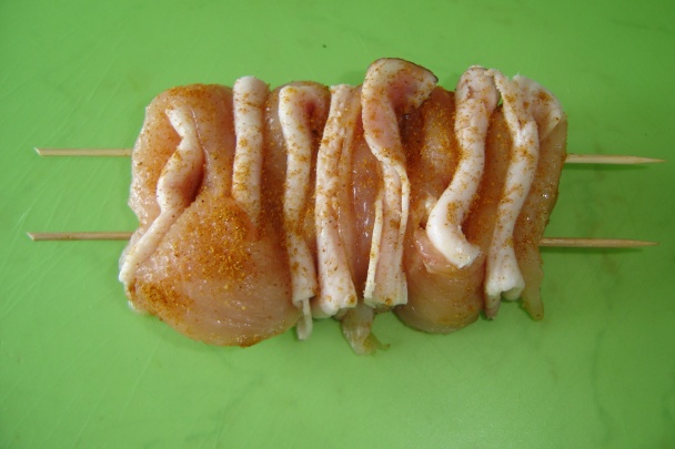 Kuracie špízy, špenátová omáčka, srdiečkové pirohy (fotorecept) - obrázok 4