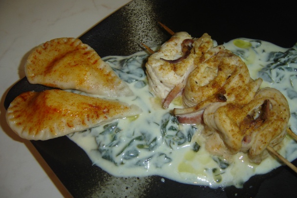 Kuracie špízy, špenátová omáčka, srdiečkové pirohy (fotorecept) - obrázok 11