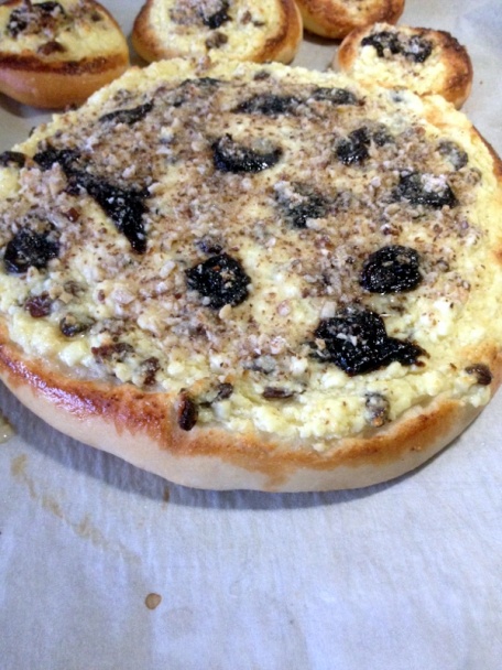 Tvarohové koláče s lekvárom a orechami (fotorecept) - obrázok 11
