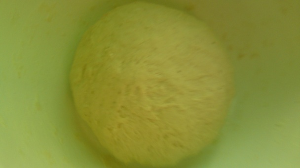 Pečivo zo špaldy a semoliny - žemle a tyčky (fotorecept) - obrázok 10