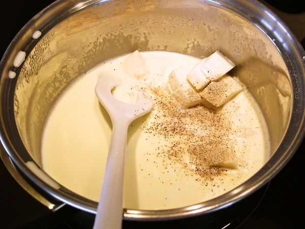 Medvedia syrová omáčka na špargľu, alebo cestoviny (fotorecept) - obrázok 1