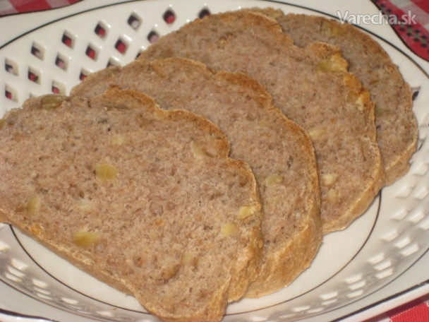 Chlieb plný orechov (fotorecept)