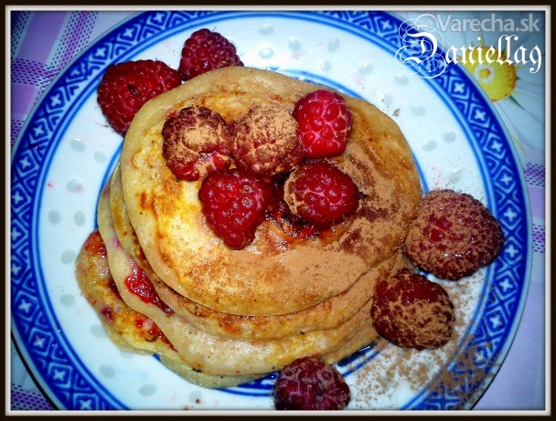 Malinové palacinky (raspberry pancakes)