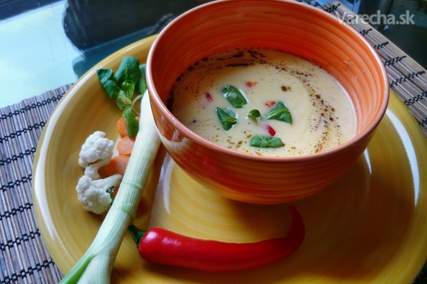 Zeleninová polievka s kokosovým mliekom (fotorecept)