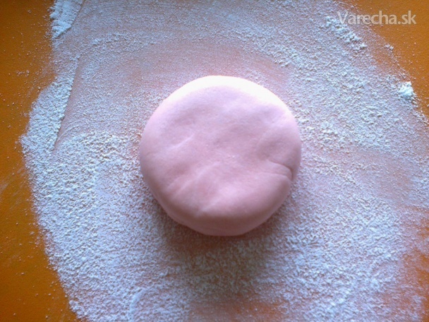 Marshmallow poťah na torty trochu inak (fotorecept)