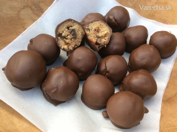 Nepečené cookies v čokoláde (fotorecept)
