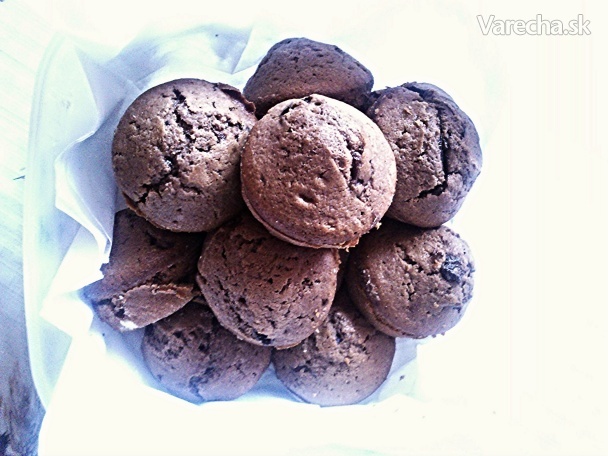 Muffiny s kúskami čokolády (fotorecept)