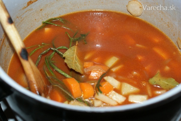 Osviežujúca polievka minestrone (fotorecept)