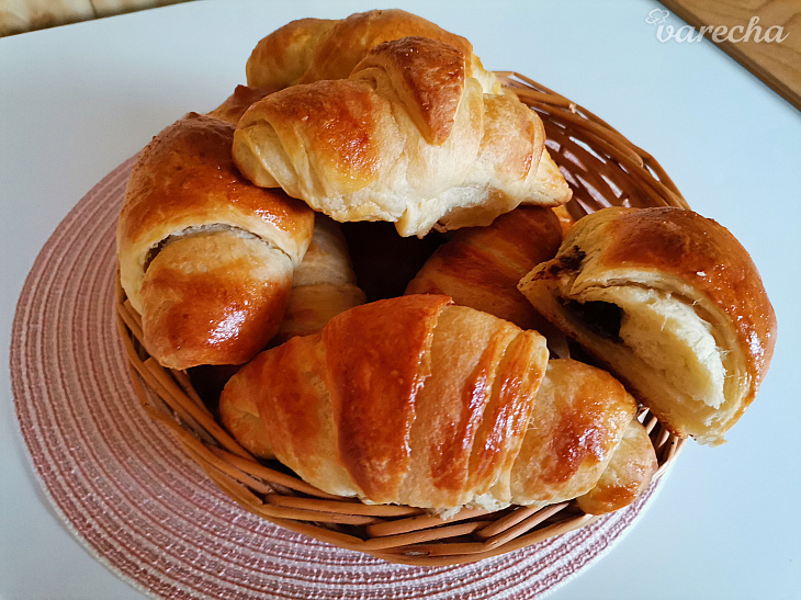 Maslové croissanty plnené Nutellou (fotorecept) 
