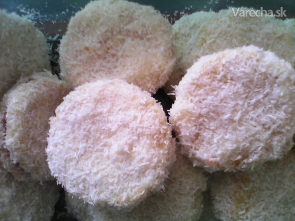 Linecké koláčiky obalené v kokose