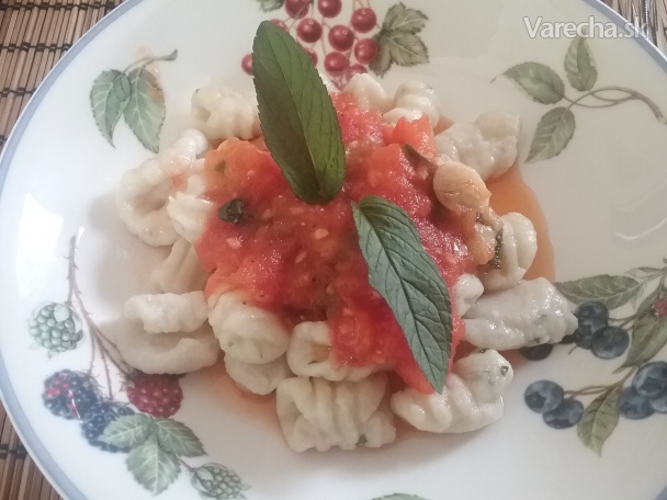 Gnocchi s paradajkovo-mätovou šťavou (fotorecept)