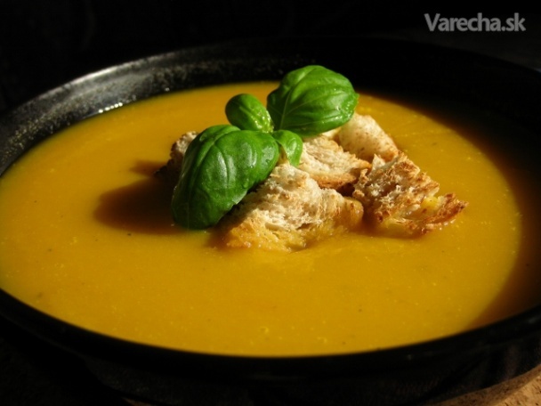 Mrkvovo – pomarančová polievka