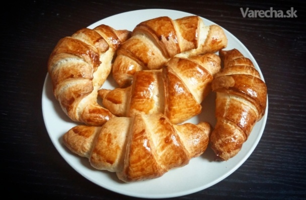 Maslové croissanty kváskové (fotorecept)
