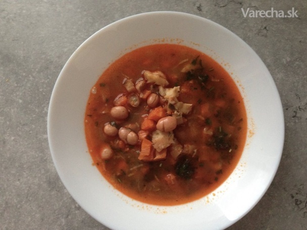 Zdravá fazuľová polievka