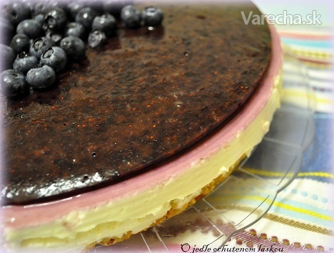 Čučoriedková tvarohová studená torta à la cheesecake (fotorecept)