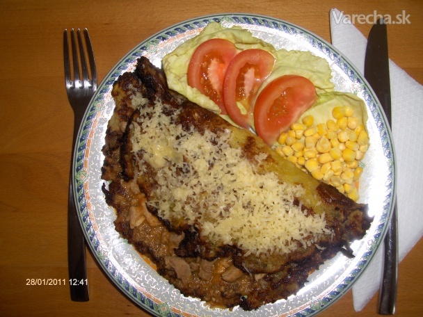 Pikantná mäsová pochúťka v zemiakovej placke