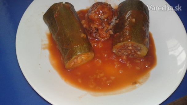 Kusa Mahši Ala Bahadosa - Plnené cukety v paradajkovej omáčke
