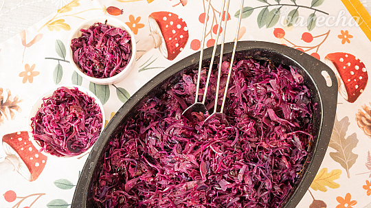 Dusená červená kapusta z rúry