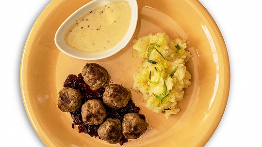 Köttbullar – Mäsové guľky – národné jedlo Švédska