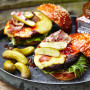 Burger so slaninou a s čili džemom