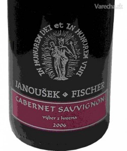 Ochutnávka vína: Cabernet Sauvignon 2006, výber z hrozna barik, Janoušek (VIDEO)