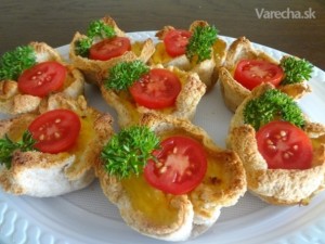 Košíčky, roláda aj pizza: 10 nápaditých receptov z toastového chleba