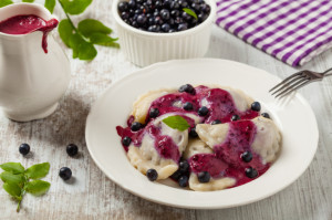 Leto na lyžici: Neviete, čo na knedličky či palacinky? Objavte žahour, ovocný poklad staročeskej kuchyne
