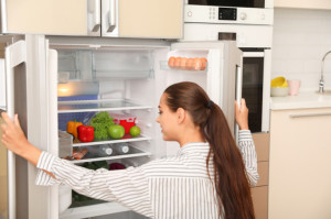 Domáci pomocníci: Stop zápachu v chladničke! Odstráňte ho rýchlo a bez námahy